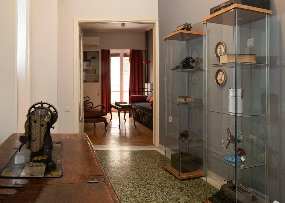 Vintage Apartment Next To Acropolis Museum Aten Exteriör bild